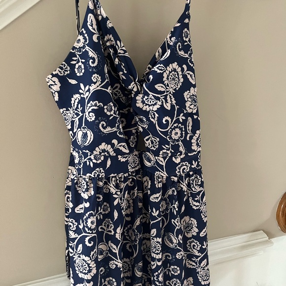 Cupshe Floral Dress - Picture 11 of 16